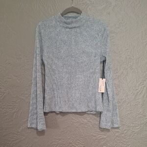 NEW No Frills Women's Gray Ribbed Short Sleeve Top Size L